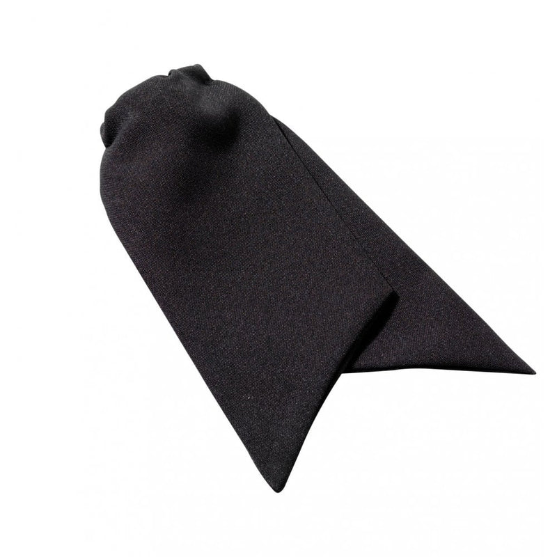 Clip on black cravat PR711